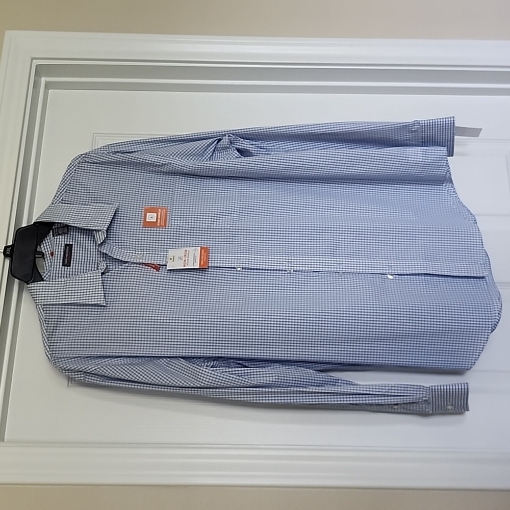 Men's dress shirt